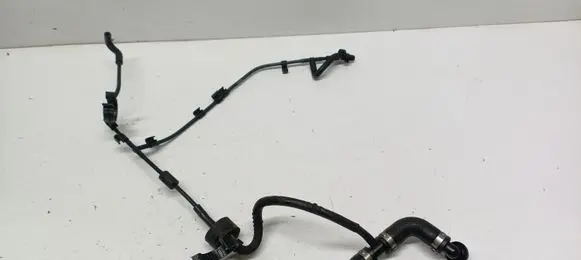 Audi A4 S4 B7 8E 8H Vacuum line/pipe/hose 8E0611931FE