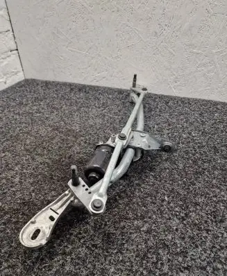 BMW i4 Front wiper linkage and motor 7427910