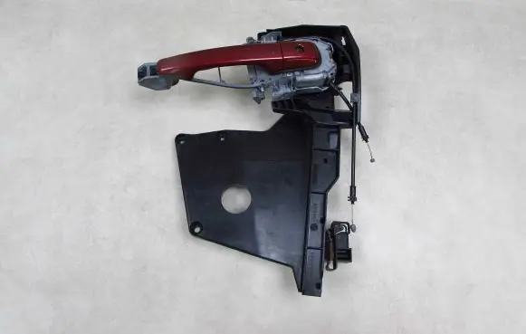 Volvo V70 Front door lock 30661072 54751