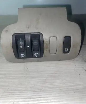 Renault Megane II Headlight level height control switch 08802012