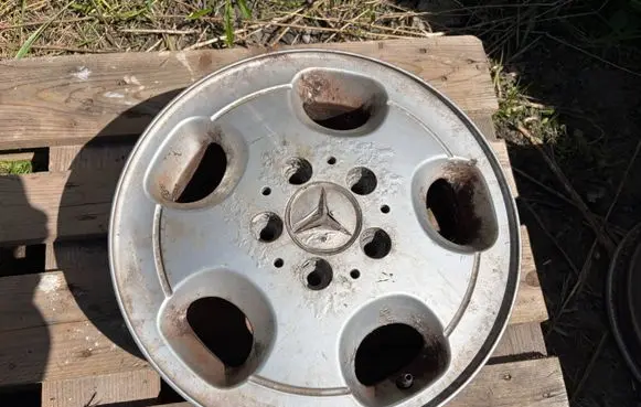 Mercedes-Benz Vito Viano W638 R14 alloy rim A6384010002