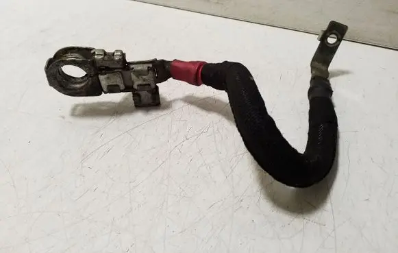 Jeep Cherokee Positive cable (battery)