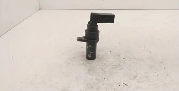 BMW 5 E39 Crankshaft position sensor 2247926 1362