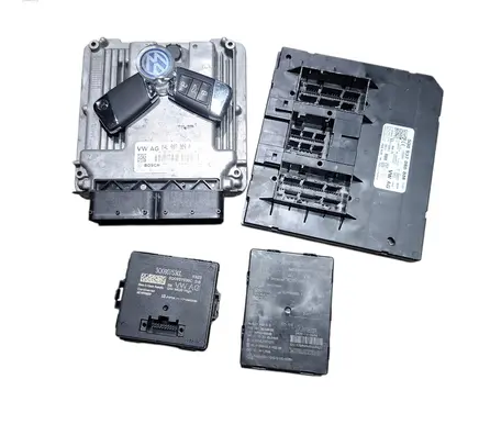 Volkswagen PASSAT B8 Engine ECU kit and lock set 04L907309P 3Q0907530L