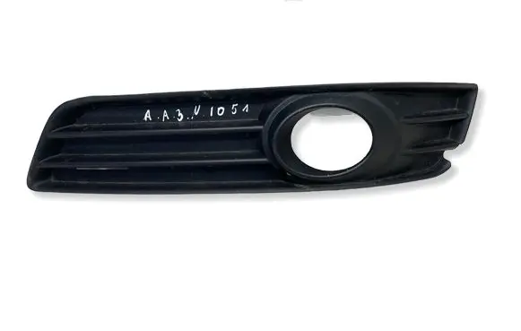 Audi A3 S3 A3 Sportback 8P Front fog light trim/grill 8P0807681H
