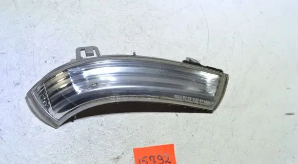 Volkswagen Golf V Mirror indicator light 1K0949102