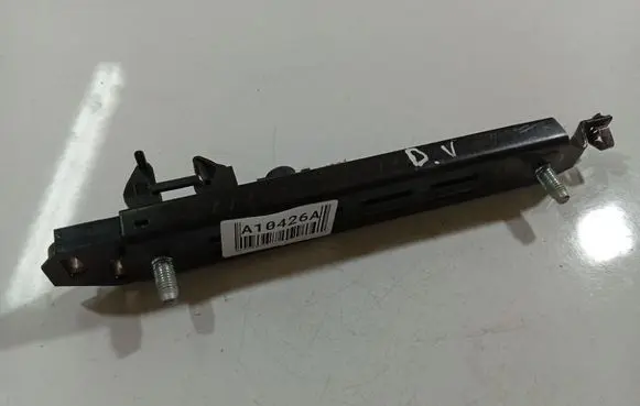 Opel Signum Seat belt adjustment rail 2020496