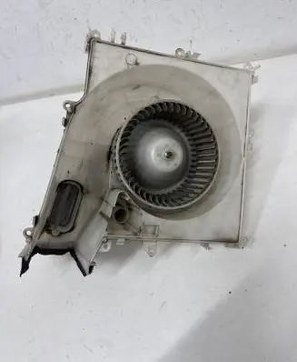 Nissan X-Trail T30 Heater fan/blower 