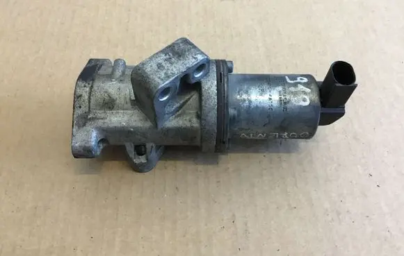 KIA Sorento EGR valve 284104A100
