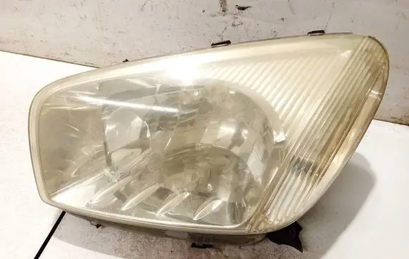 Toyota RAV 4 (XA20) Headlight/headlamp