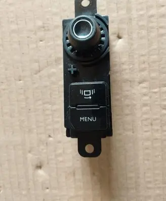 Peugeot 2008 I Head unit multimedia control 96758773XU