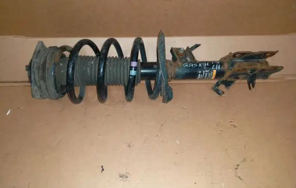 Nissan Qashqai Front shock absorber/damper 54303BR04A