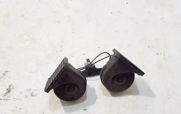 Jaguar XJ X351 Horn signal AW9313A803AB