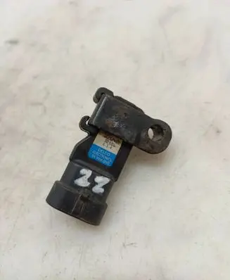Opel Astra H Air pressure sensor 16212460 30506