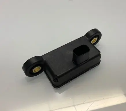 Mercedes-Benz S W221 ESP acceleration yaw rate sensor A0055429518 10170106443 0055429518