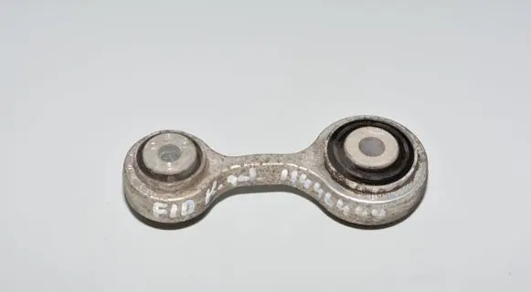 BMW 5 F10 F11 Rear upper control arm/wishbone 6775683
