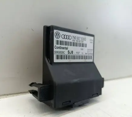 Volkswagen PASSAT B7 Gateway control module 7N0907530G