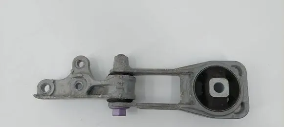 Toyota Yaris XP210 Gearbox mounting bracket 