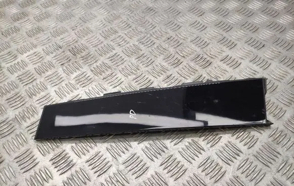 KIA Sorento Front door glass trim molding 82260C5000