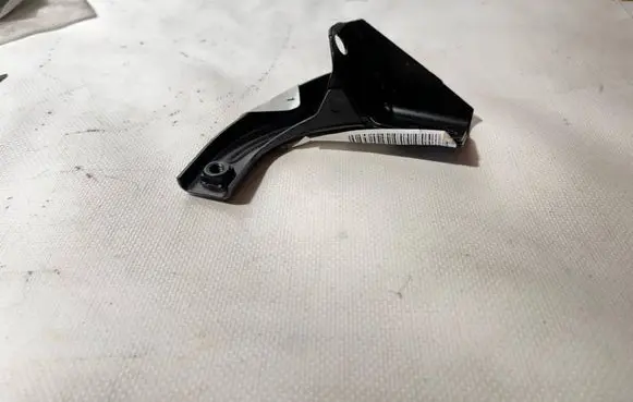 Mercedes-Benz S W220 Headlight/headlamp mounting bracket A2206205714