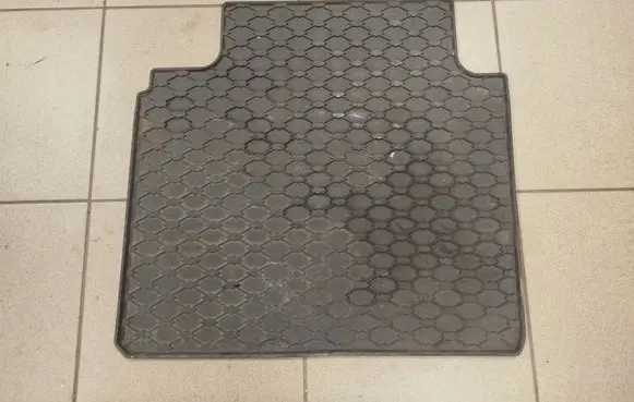 KIA Optima Rear floor mat D4131ADE50