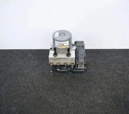 KIA Sportage ABS Pump BE6003I323 5WY7F43D