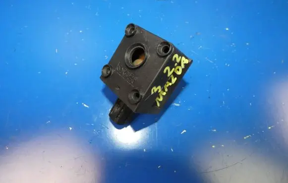 Mazda 3 II Horn buzzer relay KD45676B