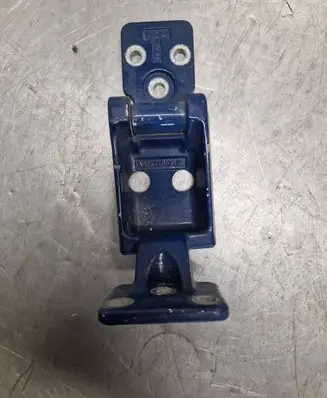 Volkswagen Crafter Loading door lower hinge A9067400737