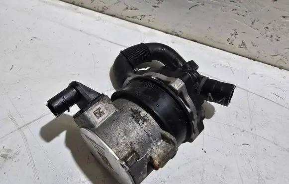 Porsche Cayenne (9Y0 9Y3) Electric auxiliary coolant/water pump 4n0965567