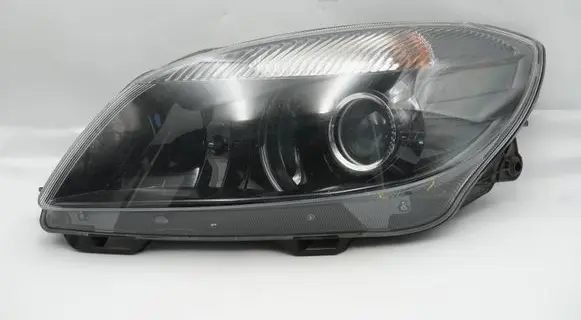 Skoda Fabia Mk2 (5J) Headlight/headlamp 173203