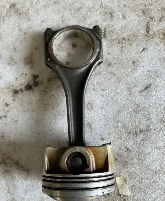Audi Q7 4L Connecting rod/conrod 