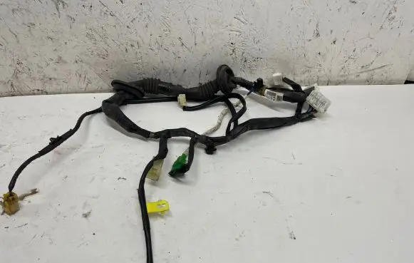 Subaru Forester SG Front door wiring loom