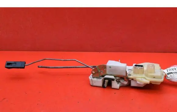 Honda Accord Front door lock 