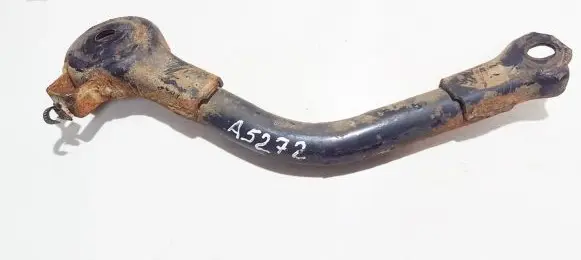 Subaru Legacy Engine mounting bracket