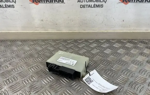 Mercedes-Benz E W213 Reducing agents exhaust control unit A0009007604