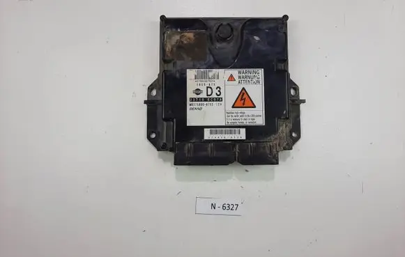 Nissan Navara D40 Engine control unit/module 23710EC07A