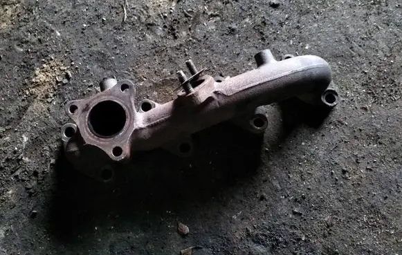 KIA Ceed Exhaust manifold