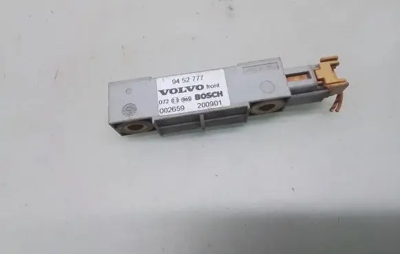 Volvo S60 Airbag deployment crash/impact sensor 9452777
