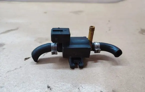 Volvo XC60 Turbo solenoid valve 31219138