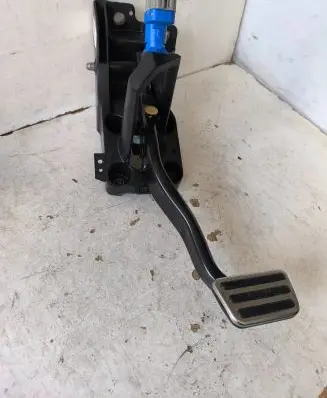 Ford Mustang V Brake pedal FR3C2D094CD D1621072721 988977550A