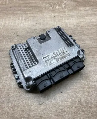 Peugeot 407 Engine control unit/module ECU 9658945280 0281011633
