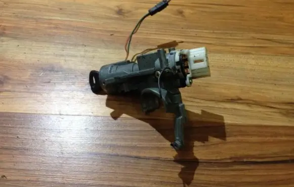 Mazda Xedos 6 Ignition lock sl28