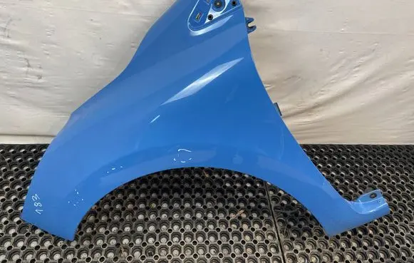 Renault Clio IV Fender 