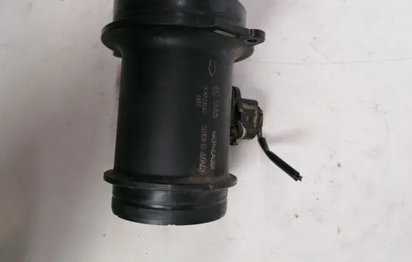 Audi A4 S4 B7 8E 8H Mass air flow meter