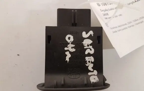 KIA Sorento Fuel tank opening switch 935503E020