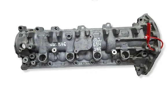 Renault Kadjar Rocker cam cover S27649576 132654210R