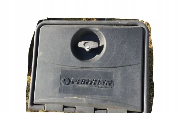 Renault Master III Tool box 