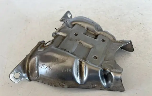 Audi Q5 SQ5 FY Heat shield in engine bay 06L129597B