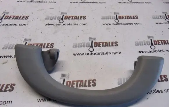 Mercedes-Benz E W211 Rear interior roof grab handle A2118100051