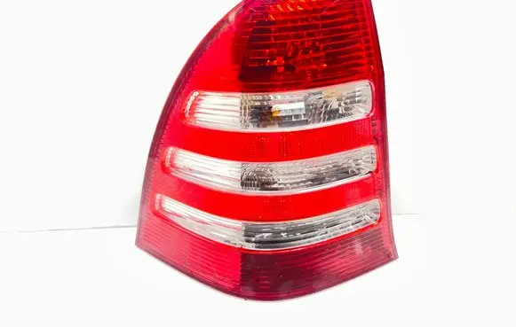 Mercedes-Benz C W203 Rear/tail lights 2038202364